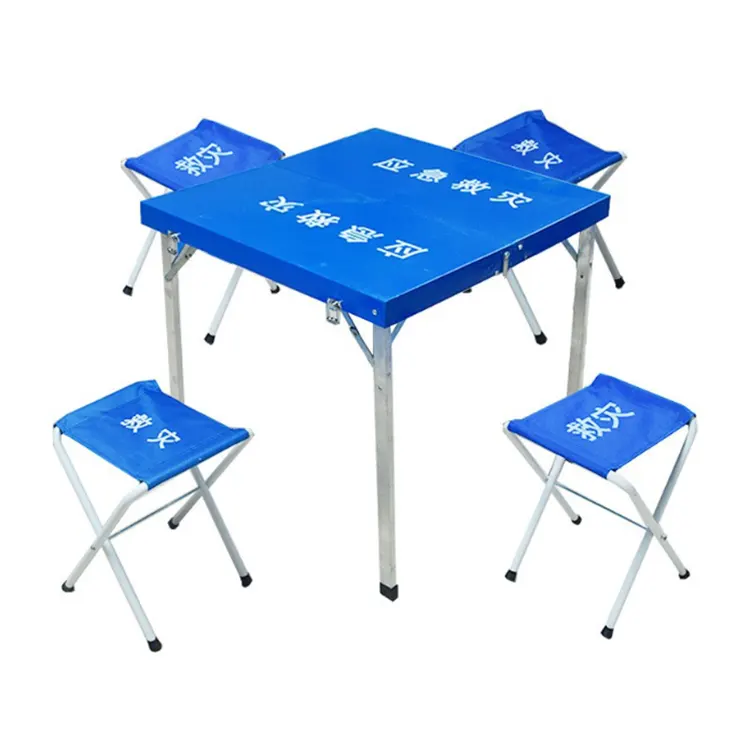 Disaster Relief Folding Table at Upuan
